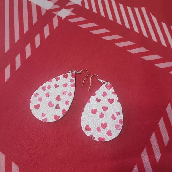 Pretty Leather Valentine Heart Themed Earrings - Your Choice of 2! - Picture 5 of 11
